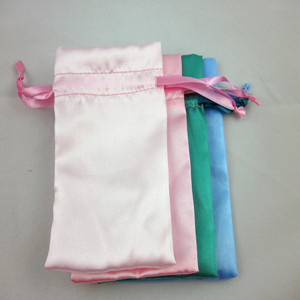 Top quality promotional design  satin gift pouch