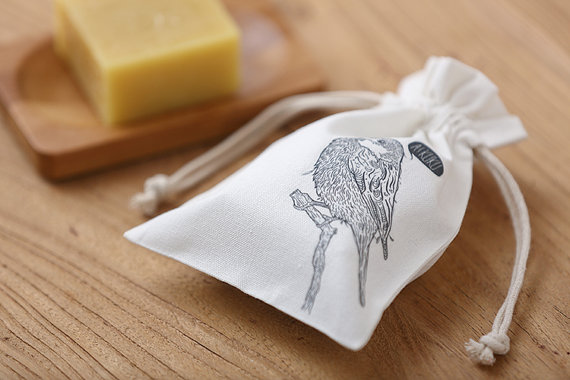 Cotton pouches for soap packing.jpg
