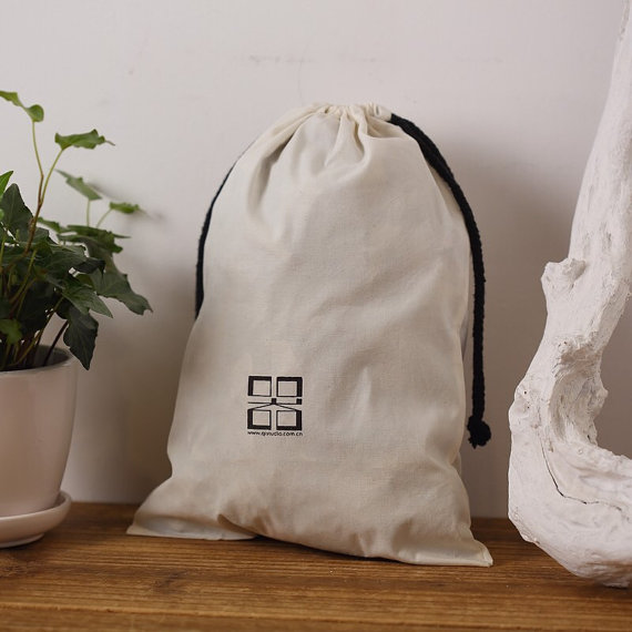 Muslin drawstring pouches.jpg Muslin drawstring pouches.jpg