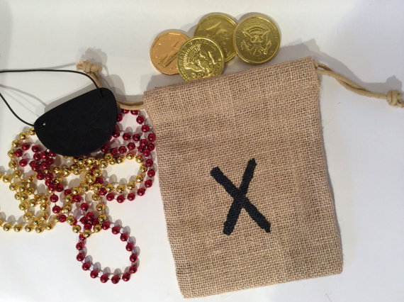 Burlap jewelry pouches wholesale.jpg
